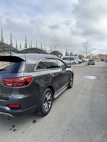 Kia Sorento 2018, 190,000 km - 2.0 l - Quba