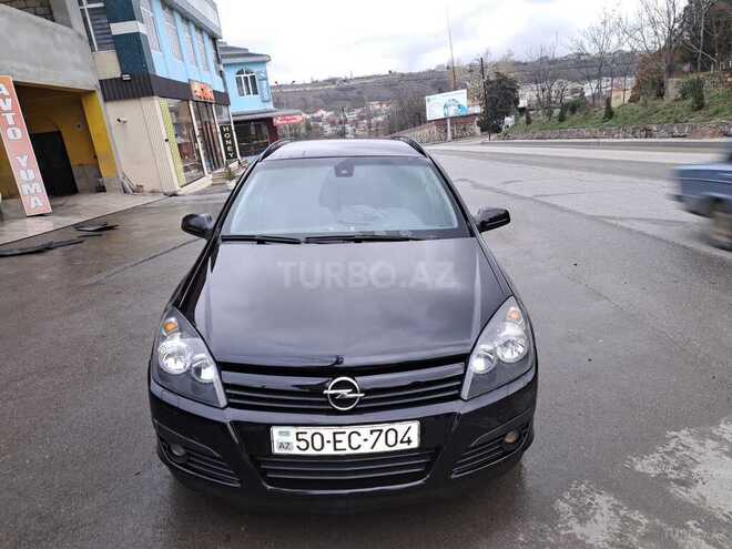 Opel Astra 2005, 220,000 km - 1.3 l - Quba