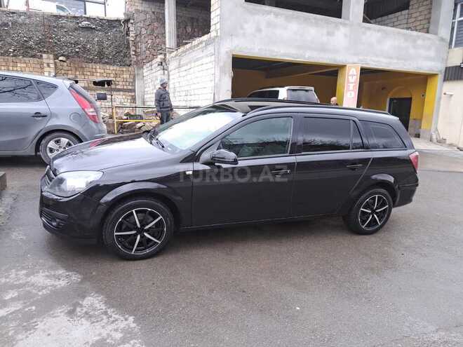 Opel Astra 2005, 220,000 km - 1.3 l - Quba