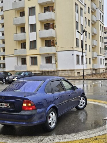 Opel Vectra 1997, 336,125 km - 1.8 l - Sumqayıt
