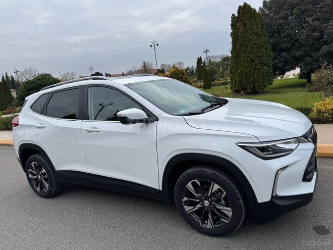 Chevrolet Tracker 2022, 29,000 km - 1.0 л - Gəncə
