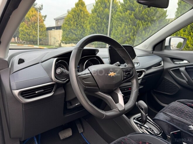 Chevrolet Tracker 2022, 29,000 km - 1.0 л - Gəncə