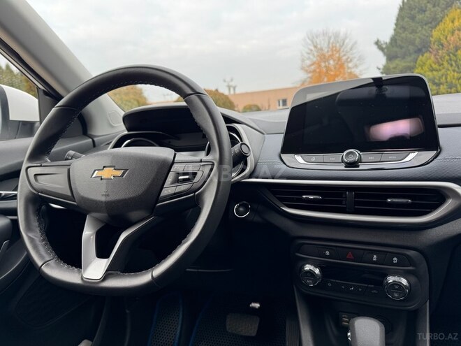 Chevrolet Tracker 2022, 29,000 km - 1.0 л - Gəncə