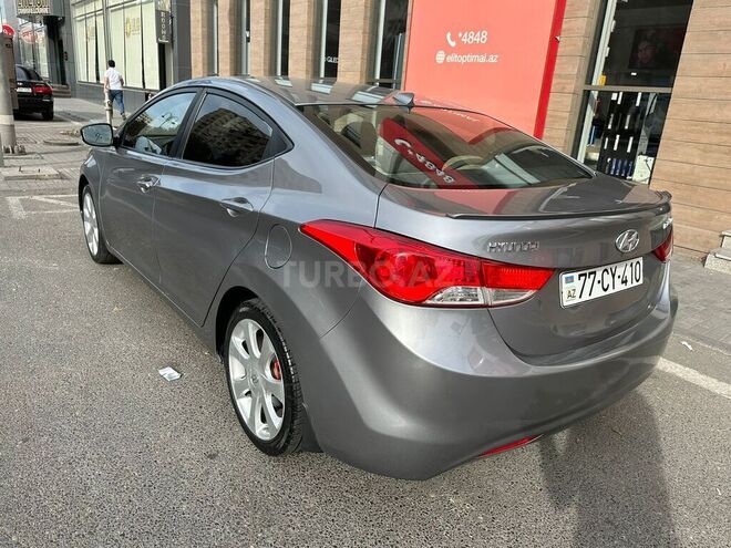 Hyundai Elantra 2011, 196,000 km - 1.8 l - Bakı