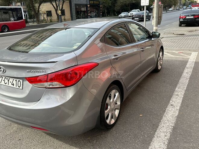 Hyundai Elantra 2011, 196,000 km - 1.8 l - Bakı