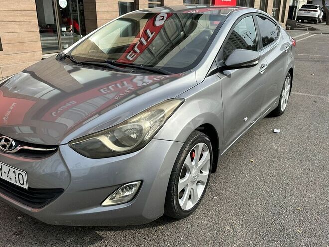 Hyundai Elantra 2011, 196,000 km - 1.8 l - Bakı