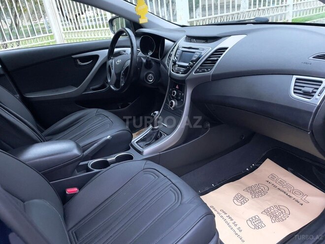 Hyundai Elantra 2015, 96,944 km - 1.8 l - Bakı