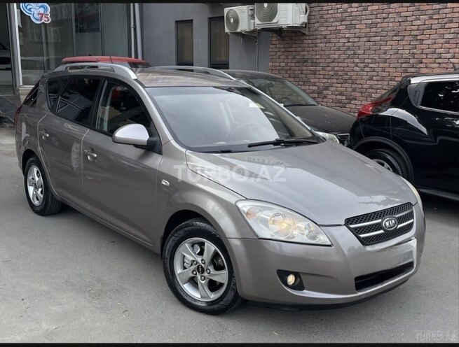Kia Ceed 2008, 304,000 km - 1.6 л - Şəmkir