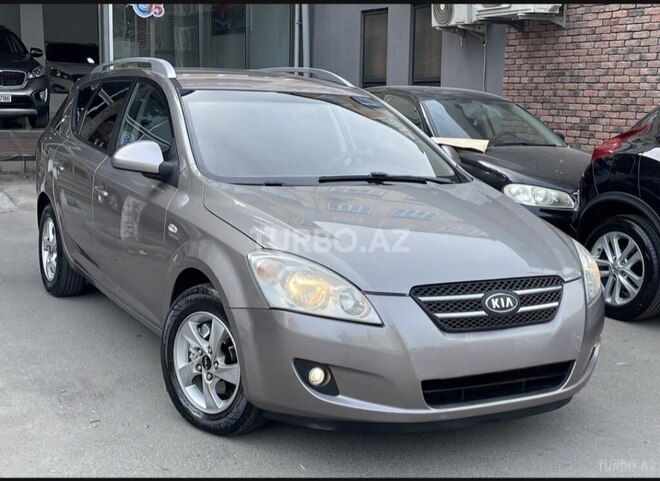 Kia Ceed 2008, 304,000 km - 1.6 л - Şəmkir