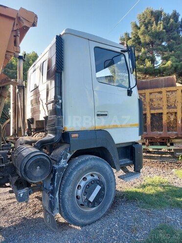 MAZ 650108 2011, 456,220 km - 11.0 l - Mingəçevir