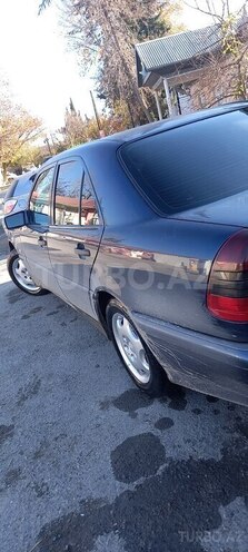 Mercedes C 200 2000, 237,000 km - 2.0 l - Kürdəmir