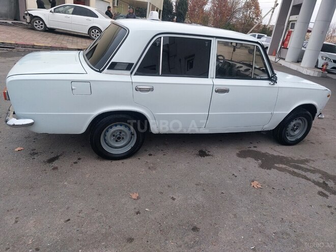 LADA (VAZ) 21011 1979, 98,000 km - 1.3 l - Yevlax