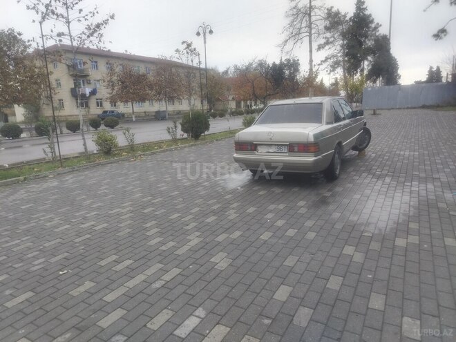 Mercedes 190 1990, 245,666 km - 2.0 л - İmişli