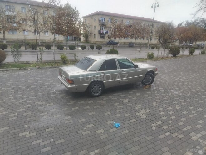 Mercedes 190 1990, 245,666 km - 2.0 л - İmişli