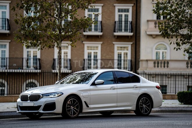BMW 530e 2023, 43,000 km - 2.0 l - Bakı