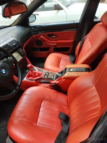BMW 540 1998, 263,000 km - 4.4 l - Qusar