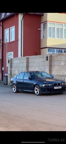 BMW 540 1998, 263,000 km - 4.4 l - Qusar