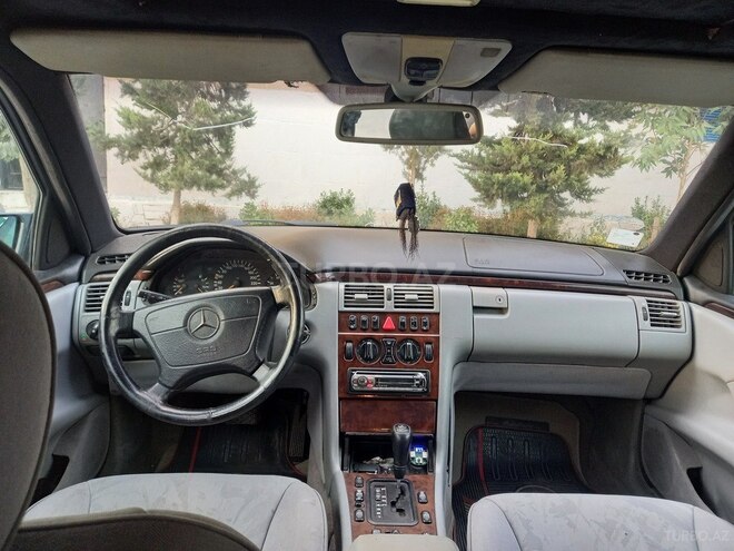 Mercedes C 280 1997, 440,000 km - 2.8 l - Bakı