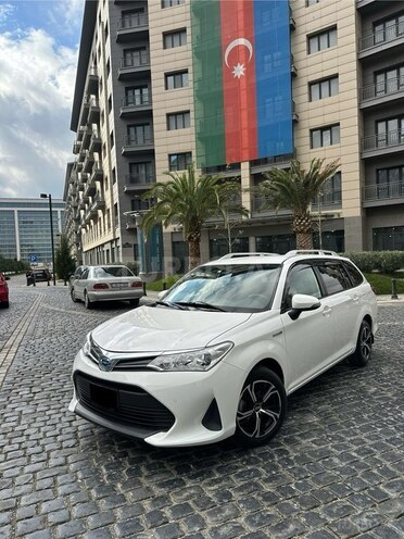Toyota Corolla Fielder 2019, 116,000 km - 1.5 л - Bakı