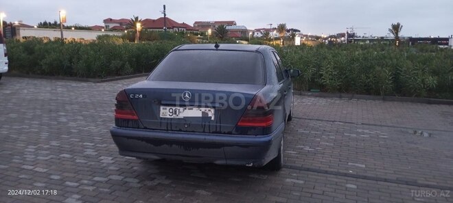 Mercedes C 240 1998, 348,000 km - 2.4 l - Bakı