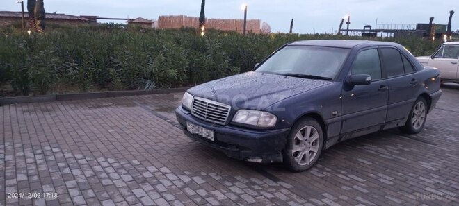 Mercedes C 240 1998, 348,000 km - 2.4 l - Bakı