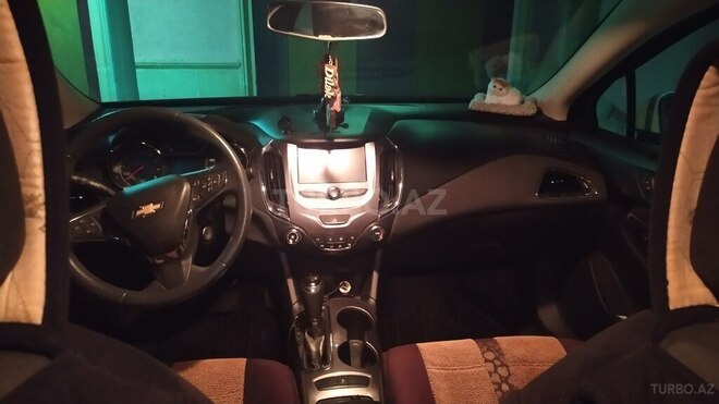 Chevrolet Cruze 2017, 200,000 km - 1.4 l - Sumqayıt