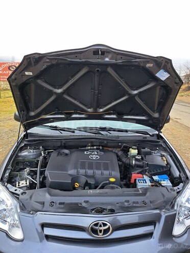 Toyota Corolla 2006, 300,000 km - 1.4 l - Tovuz