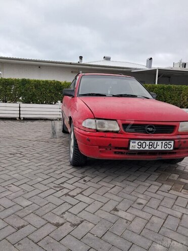 Opel Astra 1993, 500,000 km - 1.8 l - Bakı