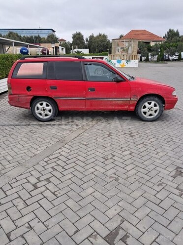 Opel Astra 1993, 500,000 km - 1.8 l - Bakı