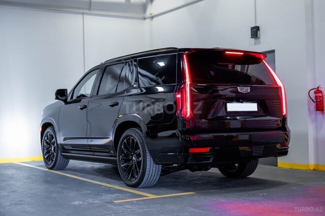 Cadillac Escalade 2023, 2,900 km - 3.0 l - Bakı