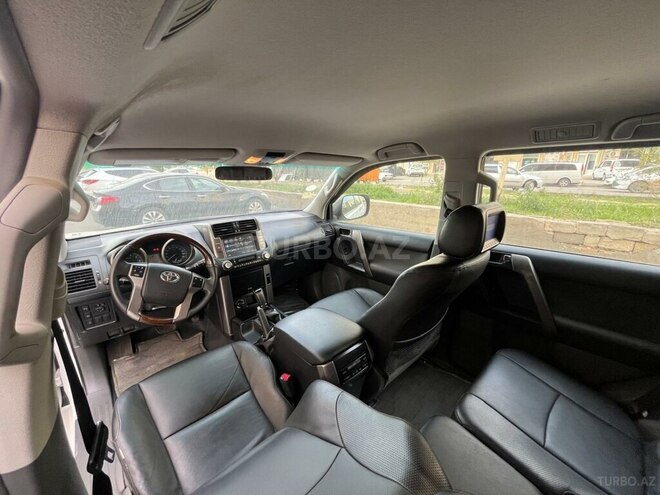 Toyota Land Cruiser Prado 2012, 34,300 km - 2.7 л - Bakı