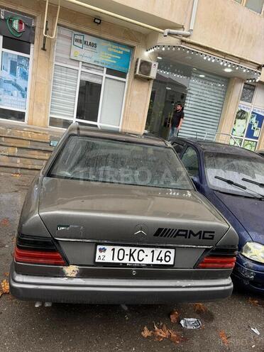 Mercedes E 260 1986, 234,567 km - 2.6 l - Bakı