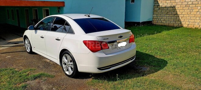 Chevrolet Cruze 2015, 167,000 km - 1.4 l - Göyçay