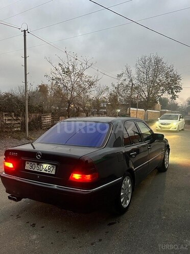 Mercedes C 200 1999, 345,000 km - 2.0 l - Qəbələ