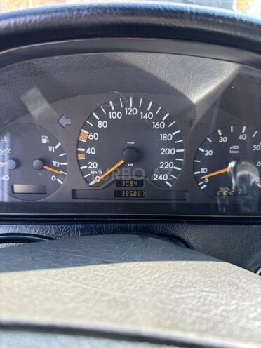 Mercedes C 200 1997, 385,000 km - 2.0 l - Goranboy