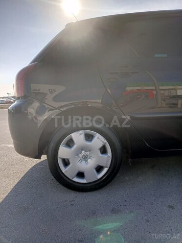 Toyota Corolla 2006, 241,176 km - 1.4 l - Bakı