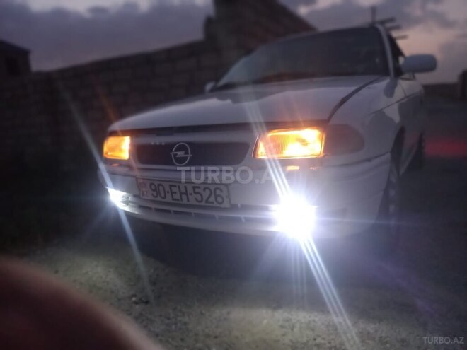 Opel Astra 1996, 577,787 km - 1.6 l - Bakı