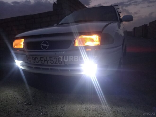 Opel Astra 1996, 577,787 km - 1.6 l - Bakı