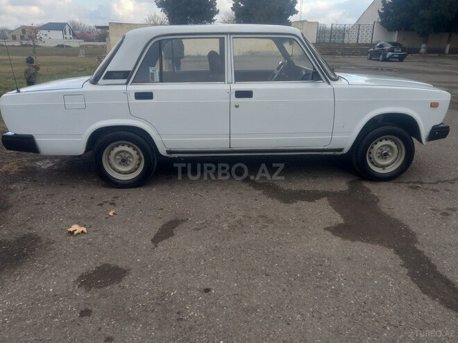 LADA (VAZ) 2107 1985, 24,677 km - 1.6 л - Qazax