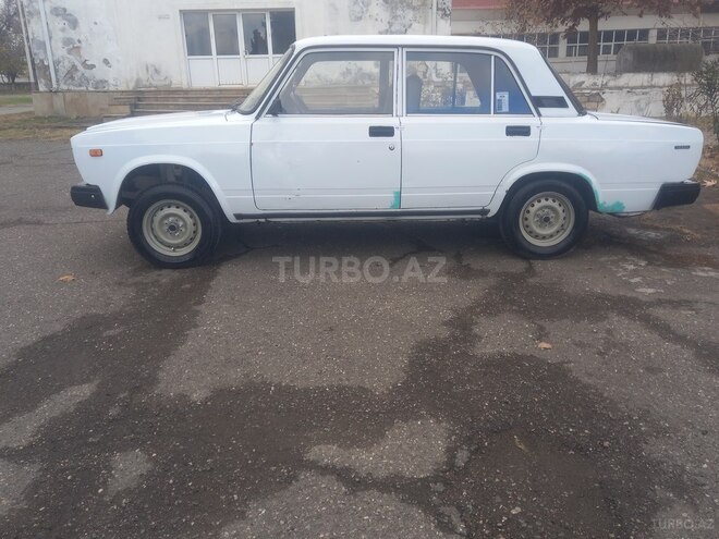 LADA (VAZ) 2107 1985, 24,677 km - 1.6 л - Qazax
