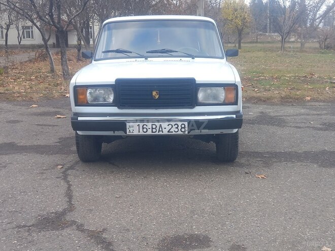 LADA (VAZ) 2107 1985, 24,677 km - 1.6 л - Qazax
