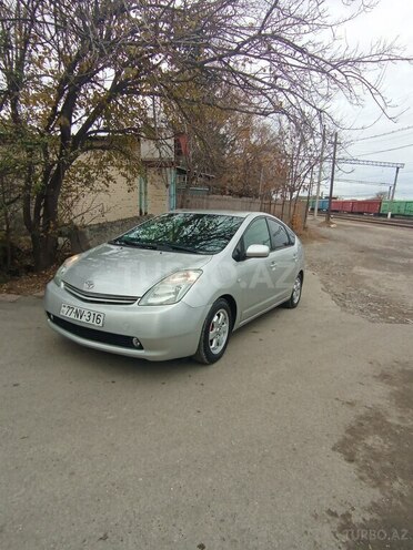 Toyota Prius 2009, 272,944 km - 1.5 л - Ucar