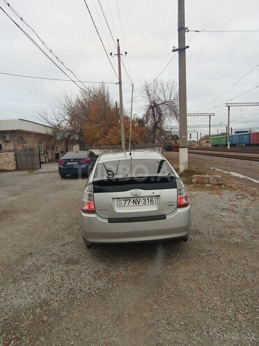 Toyota Prius 2009, 272,944 km - 1.5 л - Ucar