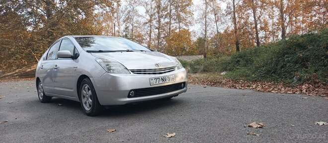 Toyota Prius 2009, 272,944 km - 1.5 л - Ucar