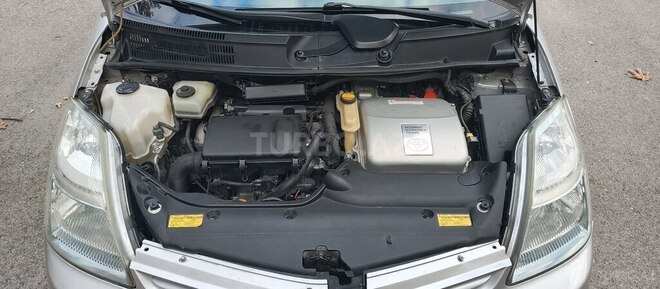 Toyota Prius 2009, 272,944 km - 1.5 л - Ucar