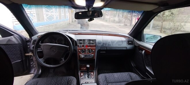 Mercedes C 200 1995, 495,175 km - 2.0 l - Gəncə