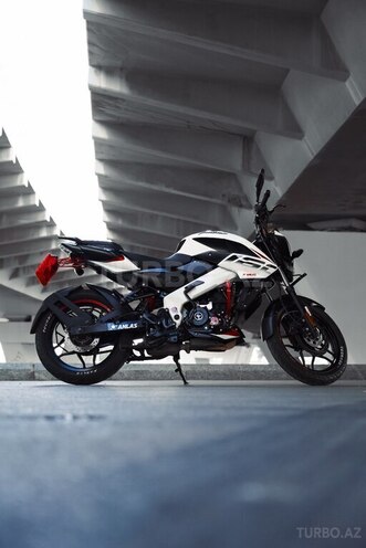 Bajaj Pulsar NS 160 2023, 16,100 km - 0.2 л - Bakı