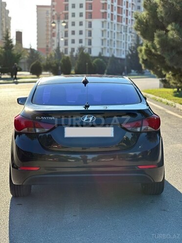 Hyundai Elantra 2015, 122,800 km - 1.8 l - Bakı