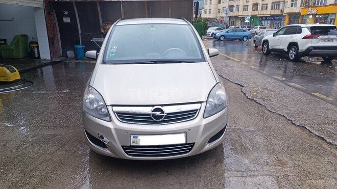 Opel Zafira 2008, 260,000 km - 1.7 l - Bakı