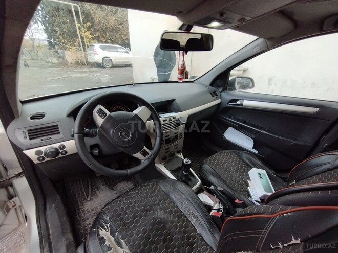 Opel Astra 2008, 232,120 km - 1.3 l - Bərdə